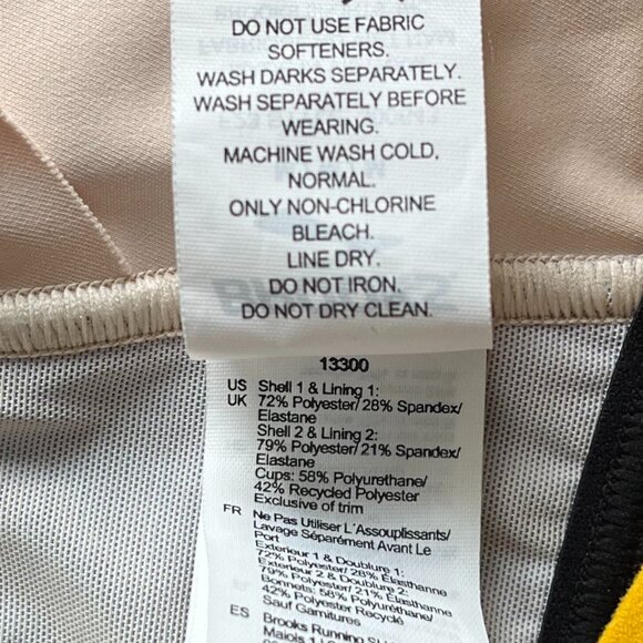 Brooks Women's Bra Size M - Picture 6 of 7